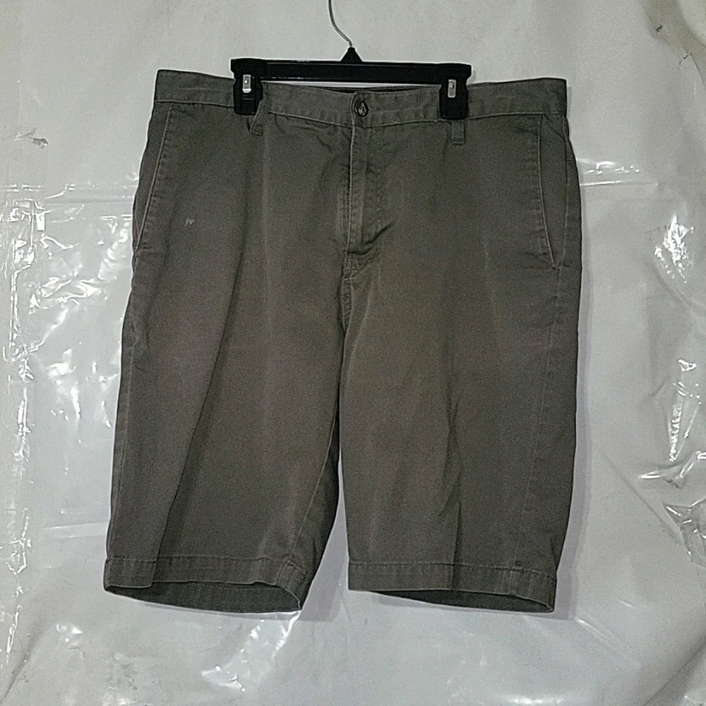 VOLCOM Men's Casual Walking Shorts Grey Cotton Outdoor Beach Surfer Coastal S 33
